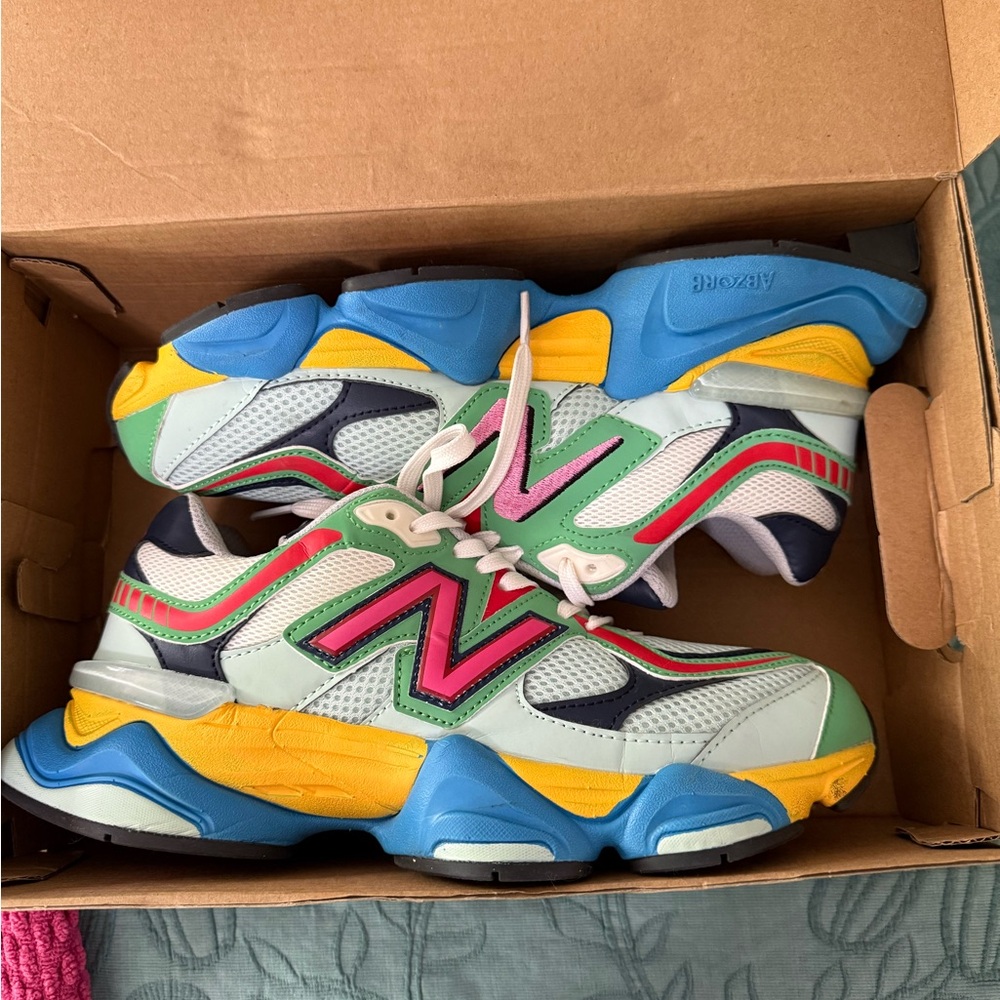 New Balance 9060